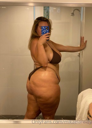 Mikaela Reidy Nude Leaks OnlyFans Photos #4