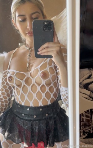Asapcilla Nude Leaks OnlyFans Photos #1