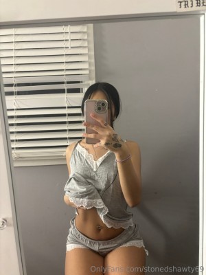 stonedshawty69 heilie samano Nude Leaks OnlyFans Photos #5