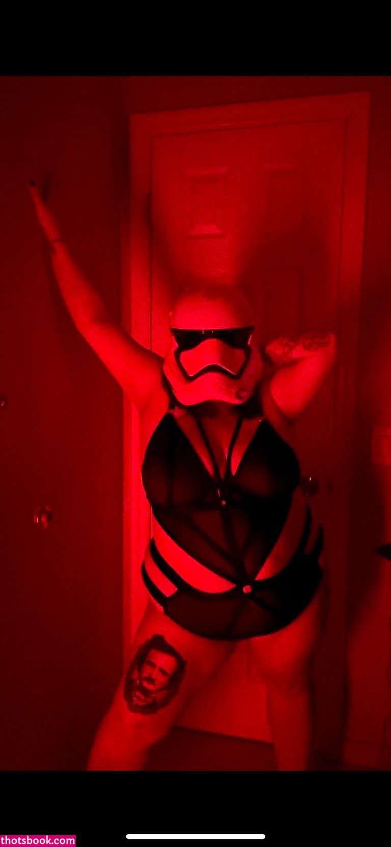 Borrowhiswife Nude Leaks OnlyFans Photos #3 1927155