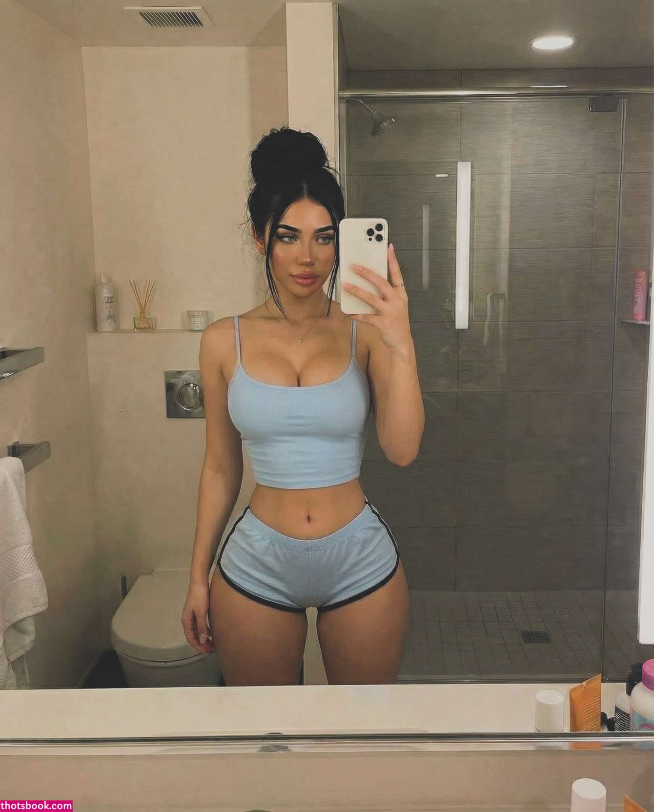 Lilia Laiseca sparkinglilia Lilia Luxe Nude Leaks OnlyFans Photos #1 1952057