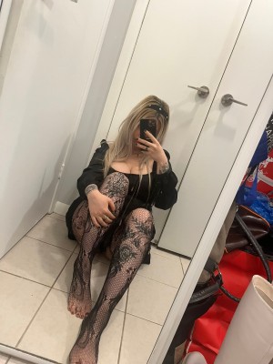 carrienoona carrienoonim bgcarrie Nude Leaks OnlyFans Photos #2