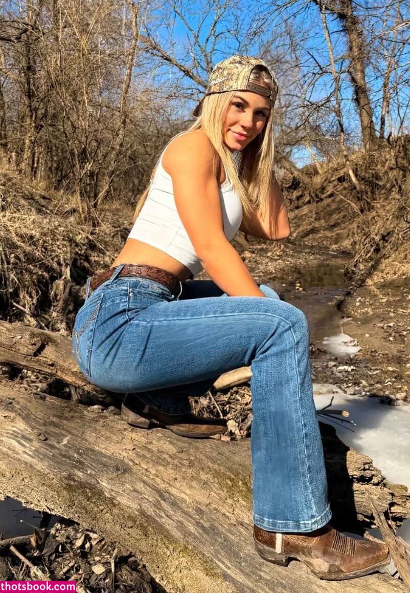 Isabella Rovirosa isabellarovirosa bellarovirosa bellar1599 Nude Leaks OnlyFans Photos #2 1942872