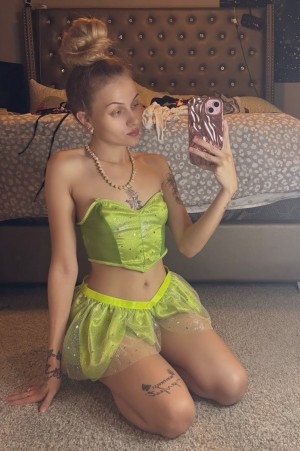 aahxoxo babyypiscess babyypiscess1 Nude Leaks OnlyFans Photos #1