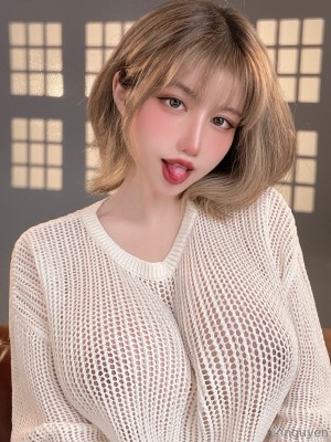 Ain Nguyen Nude Leaks OnlyFans Photos #32