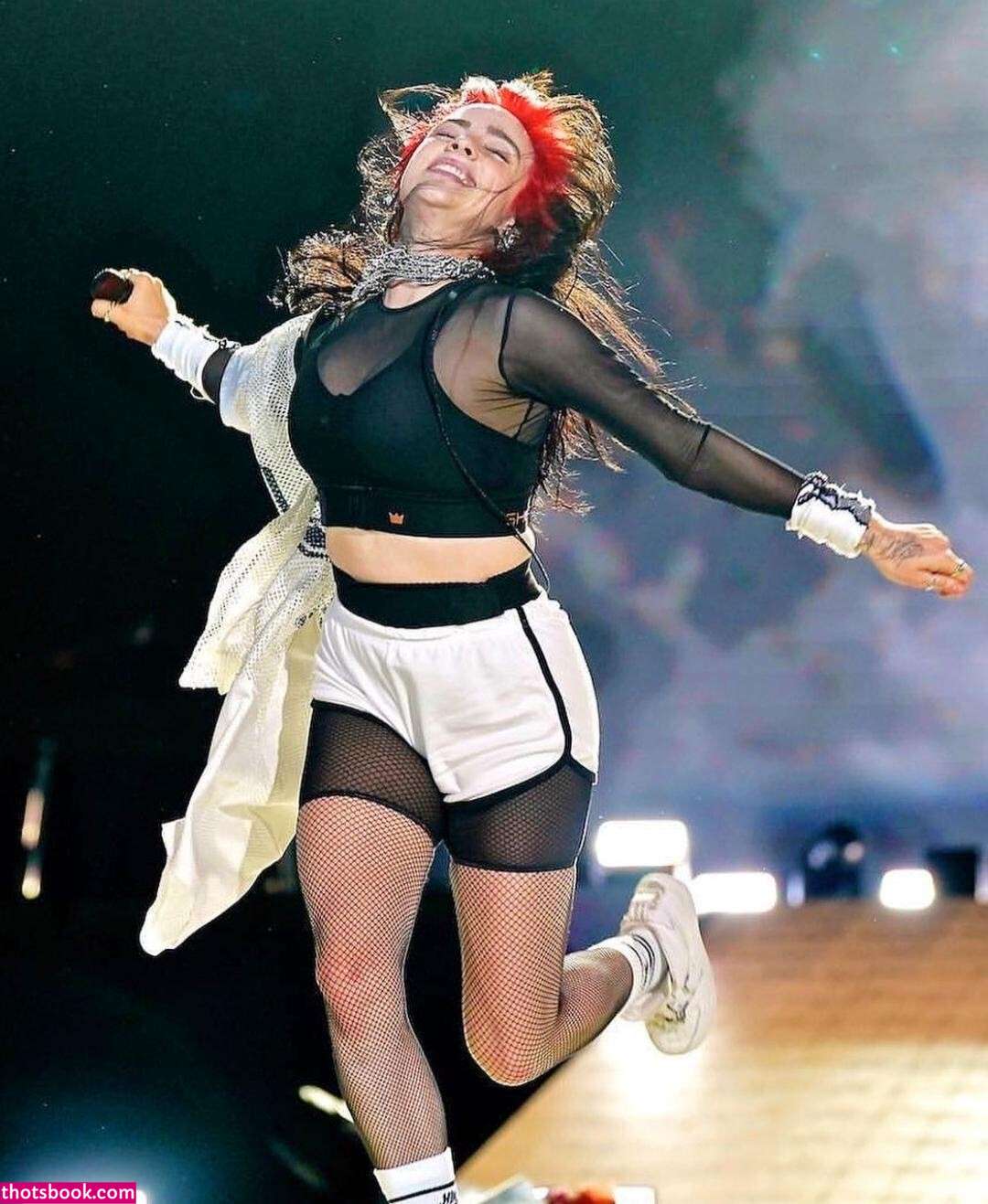 Billie Eilish Nude Photos #17 412339