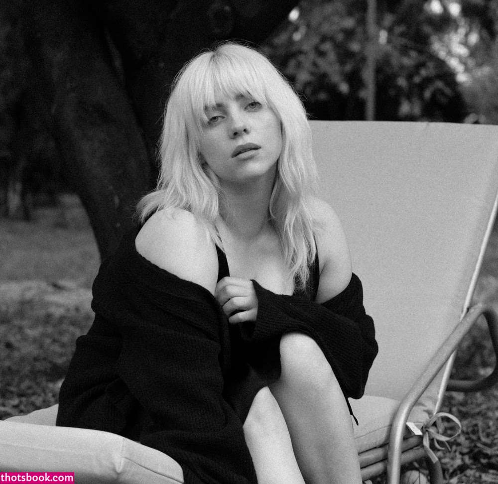 Billie Eilish Nude Photos #19 412345