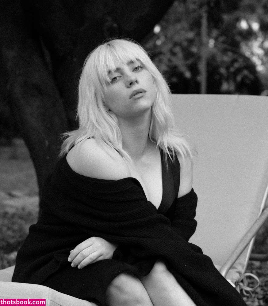Billie Eilish Nude Photos #19 412347