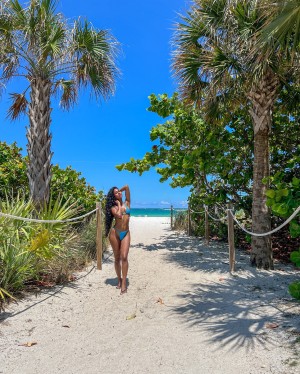 petitemauritian Nude Leaks OnlyFans Photos #3