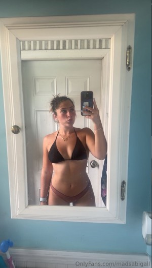 Mads Abigail Nude Leaks OnlyFans Photos #4