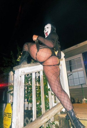 Julieberisha sicctits peepeep0op0o3 Nude Leaks OnlyFans Photos #1