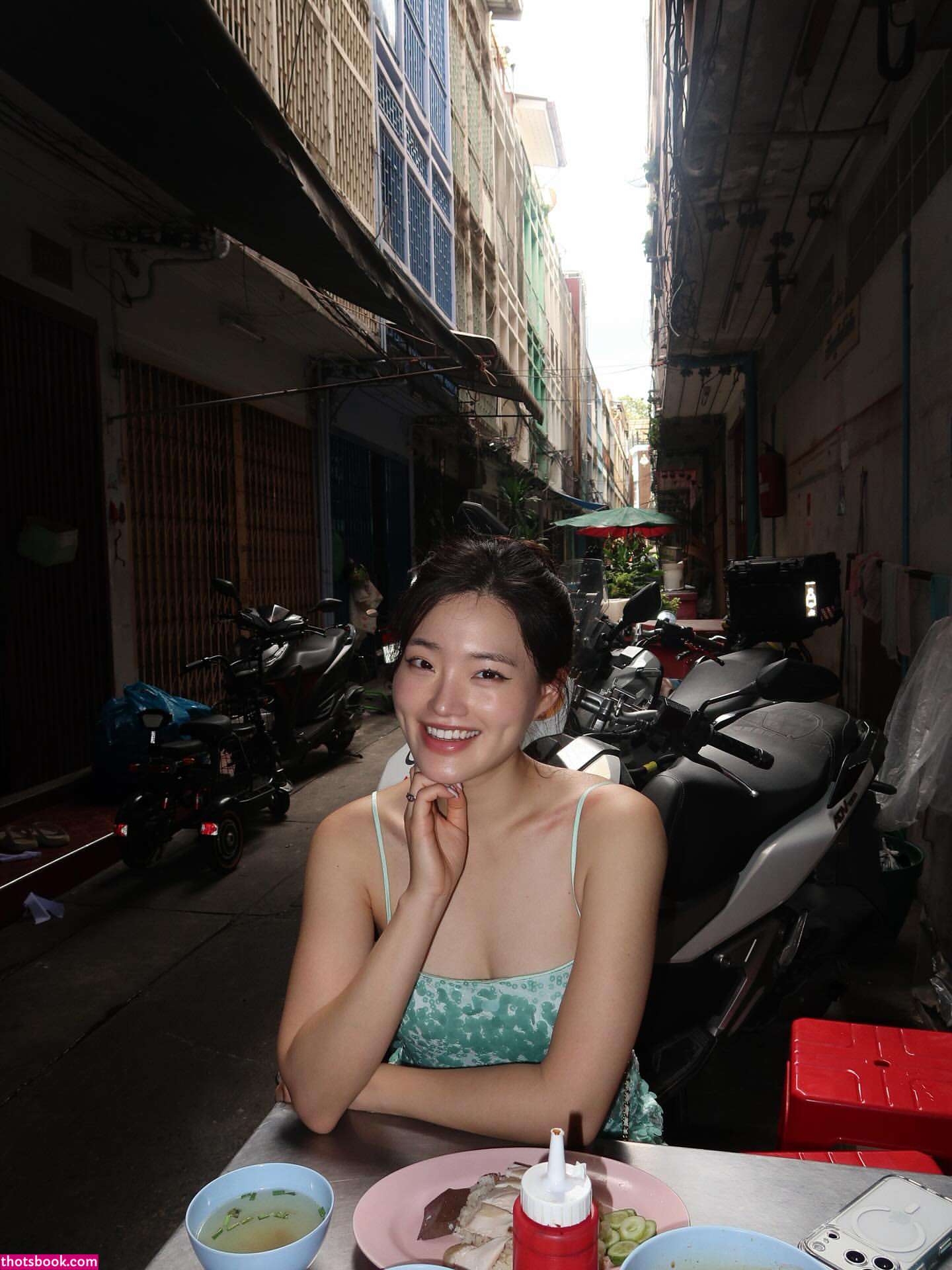 Sarah Hwang Nude Leaks OnlyFans Photos #5 1849562