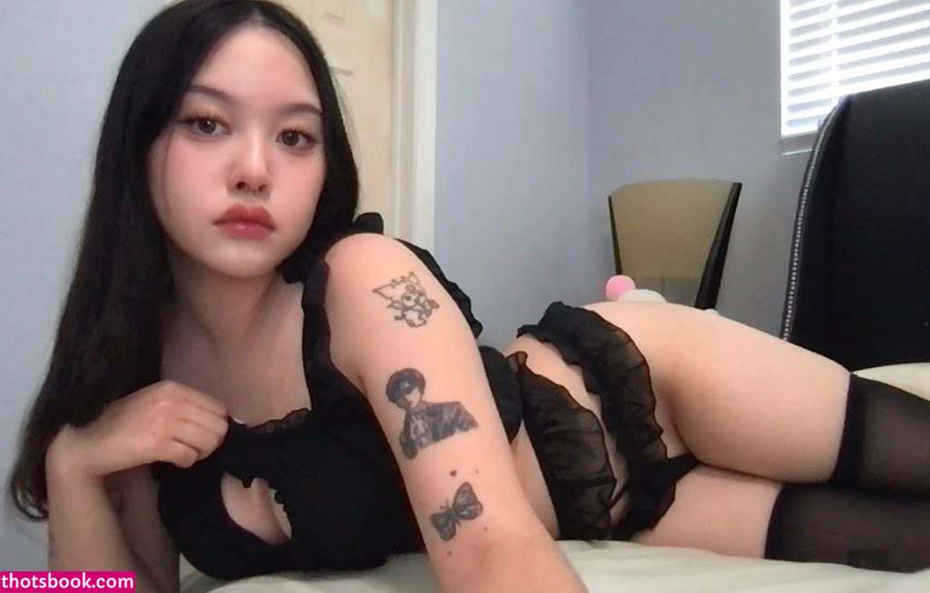 ServeYuzu YuzuGoddess yuzubunni Nude Leaks OnlyFans Photos #4 1826421