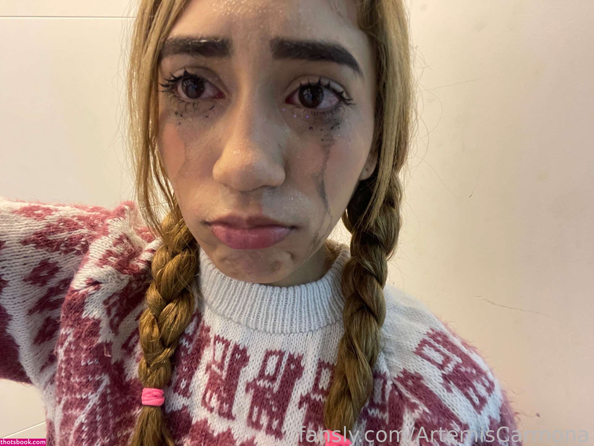 Artemis carmona facial