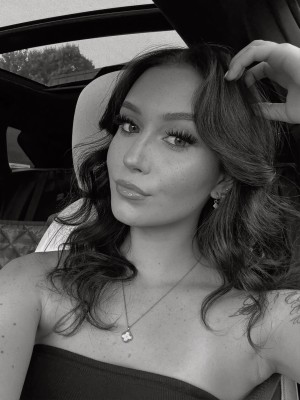 itsleaxx itsleaaxx0 Itsleaax Nude Leaks OnlyFans Photos #3