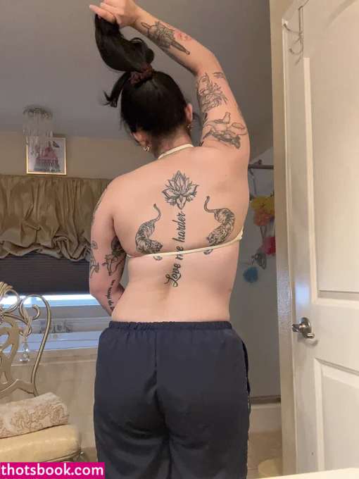 tooturnthailey Nude Leaks OnlyFans Photos #2 1807953