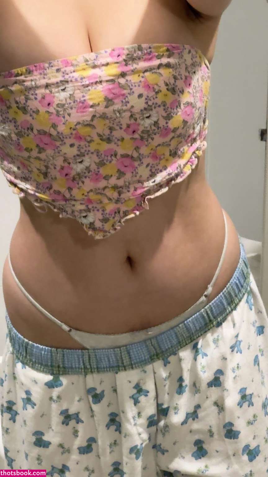 strawbeary th Nude Leaks OnlyFans Photos #2 1810991