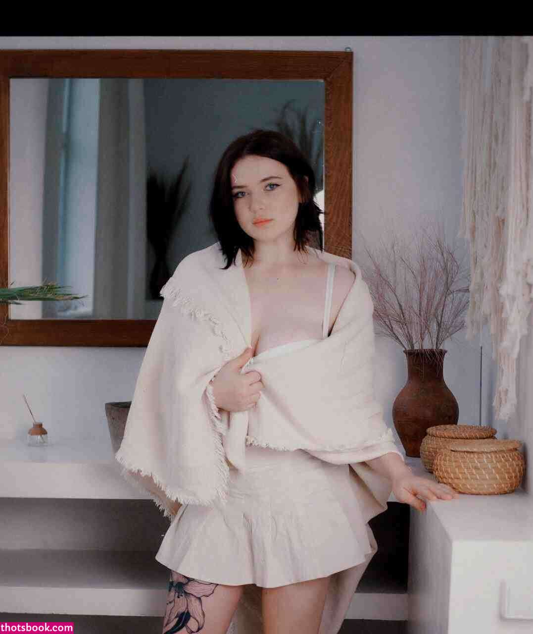 ThuBoppre rosemaryleadley DevonaHutzler AllysonAird Nude Leaks OnlyFans Photos #2 1820773