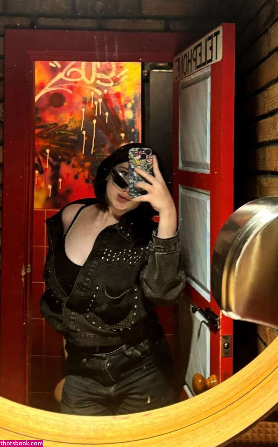 ThuBoppre rosemaryleadley DevonaHutzler AllysonAird Nude Leaks OnlyFans Photos #6 1820799