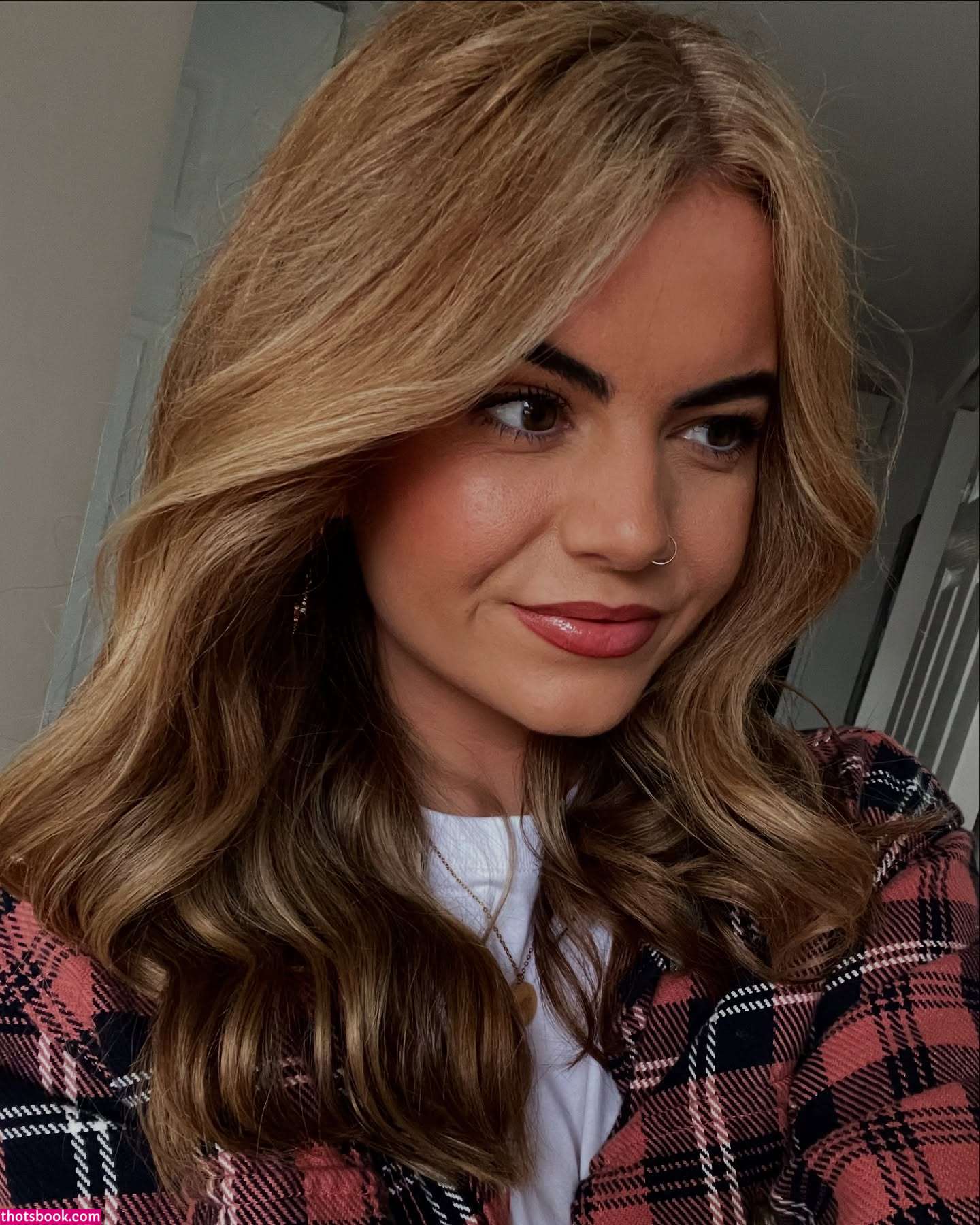 emajanewhite thelandygirl Ema White Nude Leaks OnlyFans Photos #2 1811402