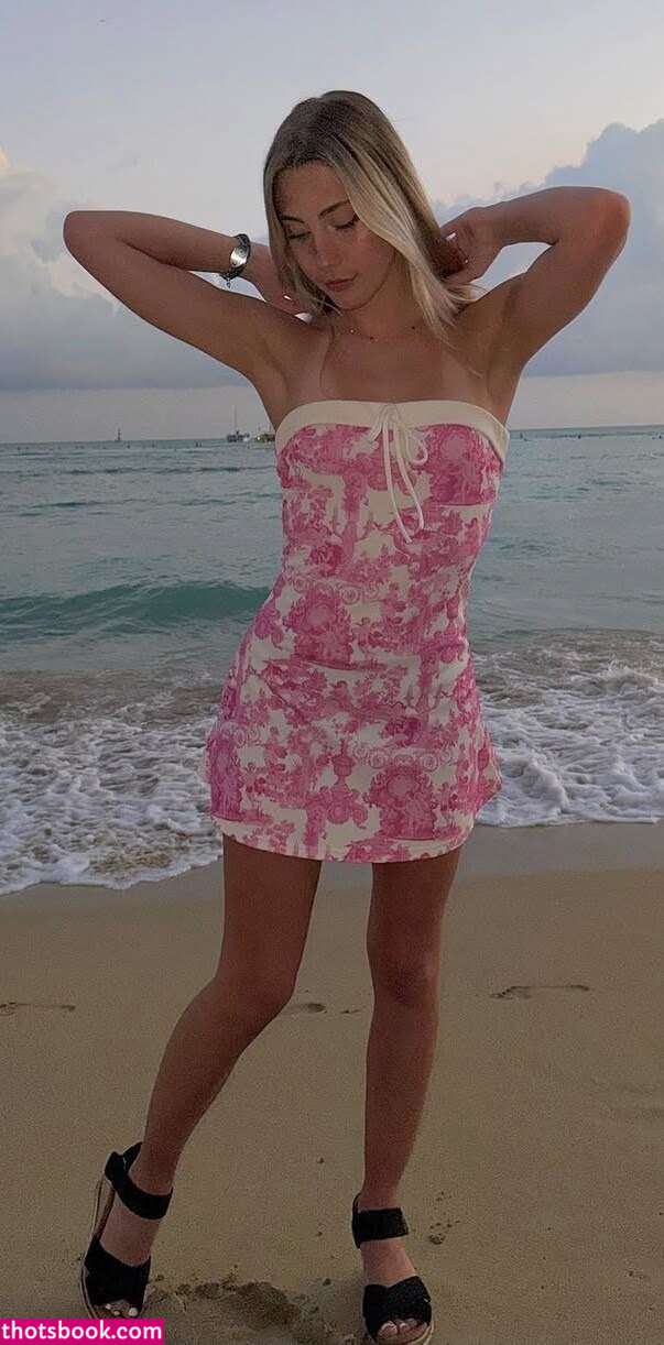 Caroline Ambrose pinknoodle0o0 Nude Leaks OnlyFans Photos #4 1813024