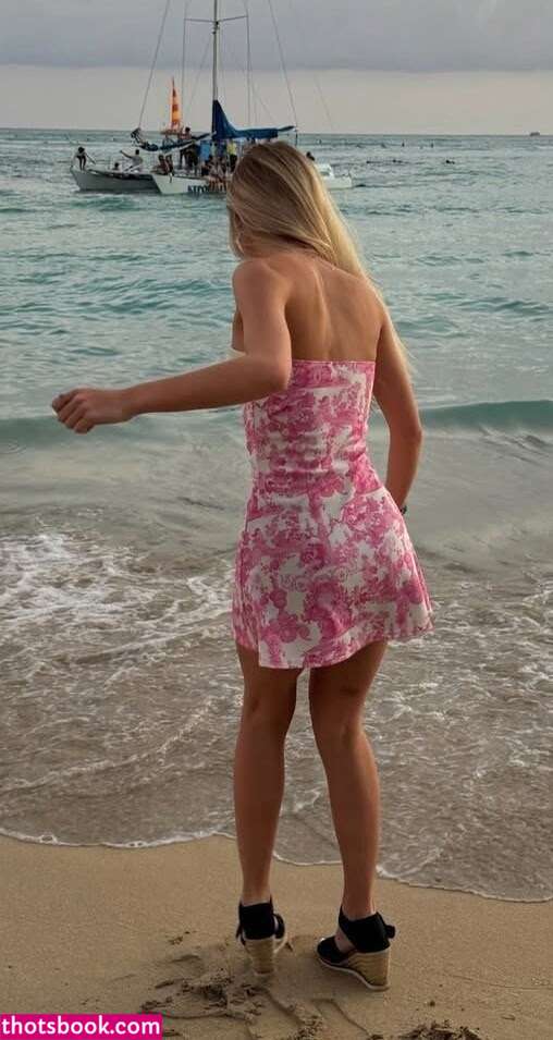 Caroline Ambrose pinknoodle0o0 Nude Leaks OnlyFans Photos #4 1813026