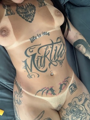 Llysbon Lysbon Nude Leaks OnlyFans Photos #3