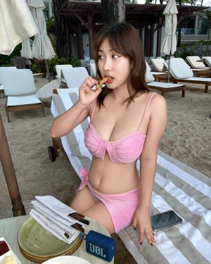 cristaluxx nude Leaks OnlyFans Photos #4