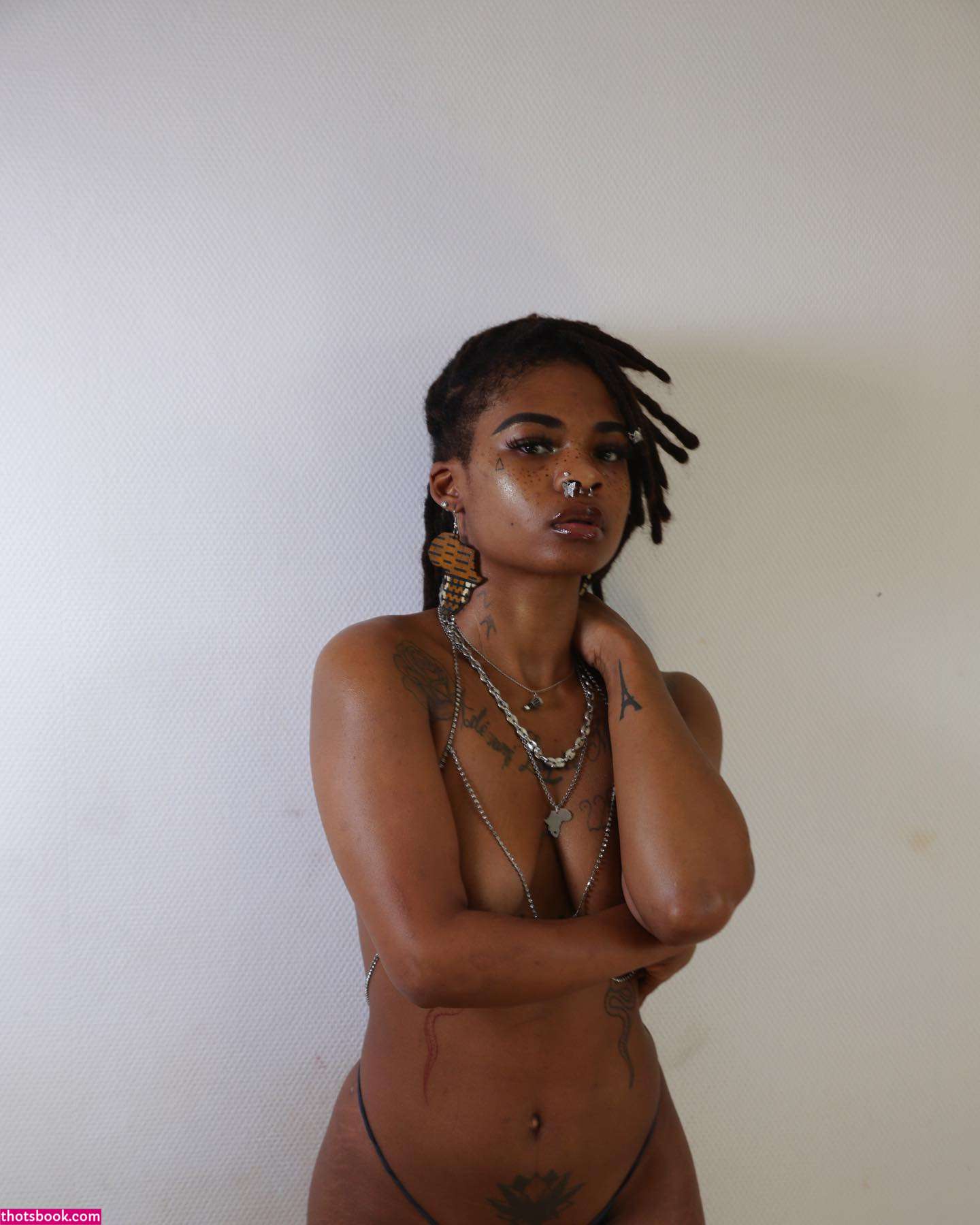 Afryckaneyla Neyla Naiade Nude Leaks OnlyFans Photos #6 1815792