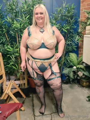 misspeggydeville Nude Leaks OnlyFans Photos #2