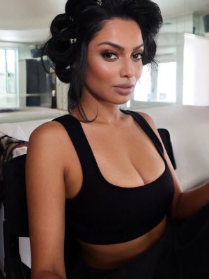 Chandrika Ravi Nude Leaks OnlyFans Photos #4