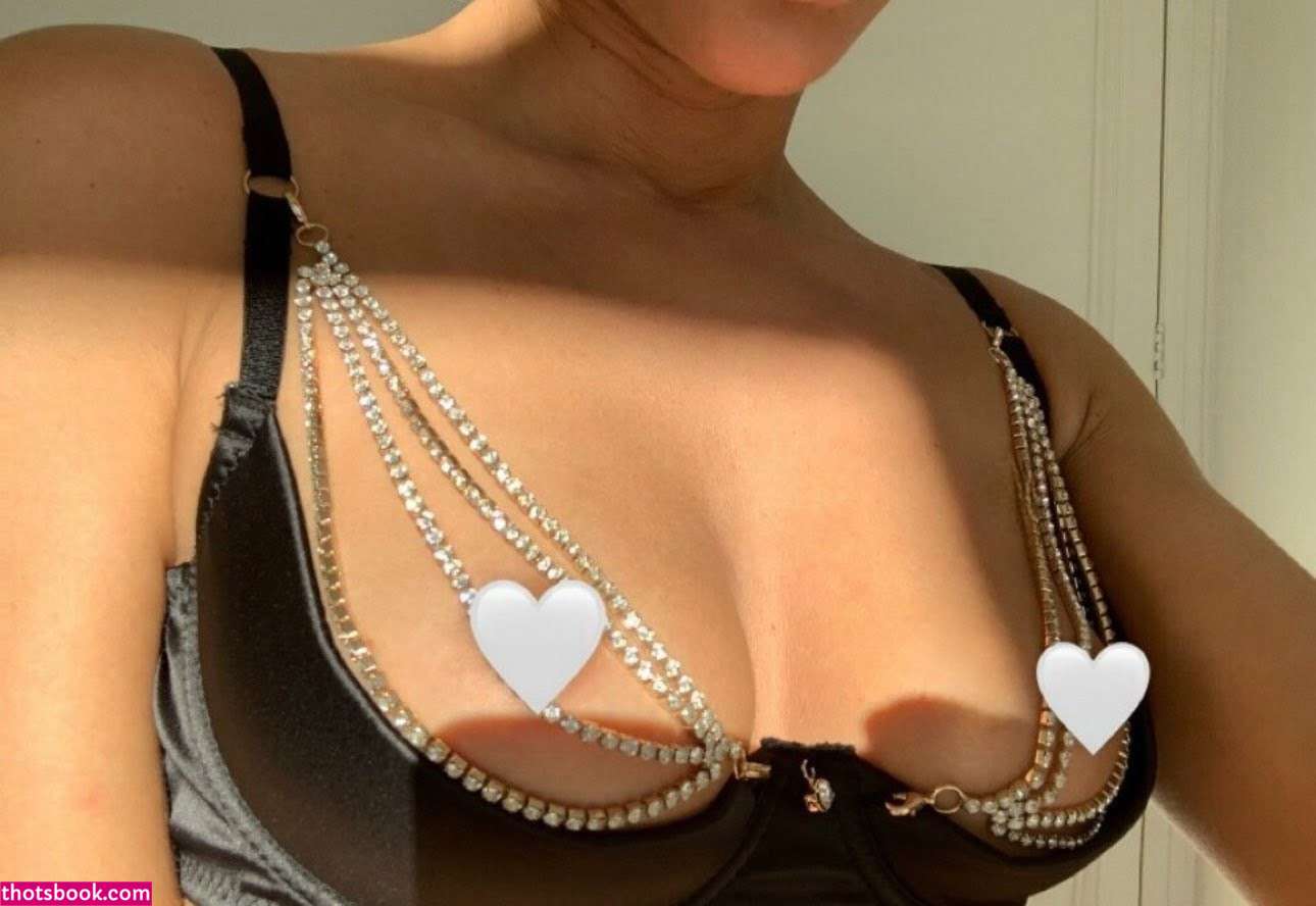 Mira Habibti Nude Leaks OnlyFans Photos #1 1804618