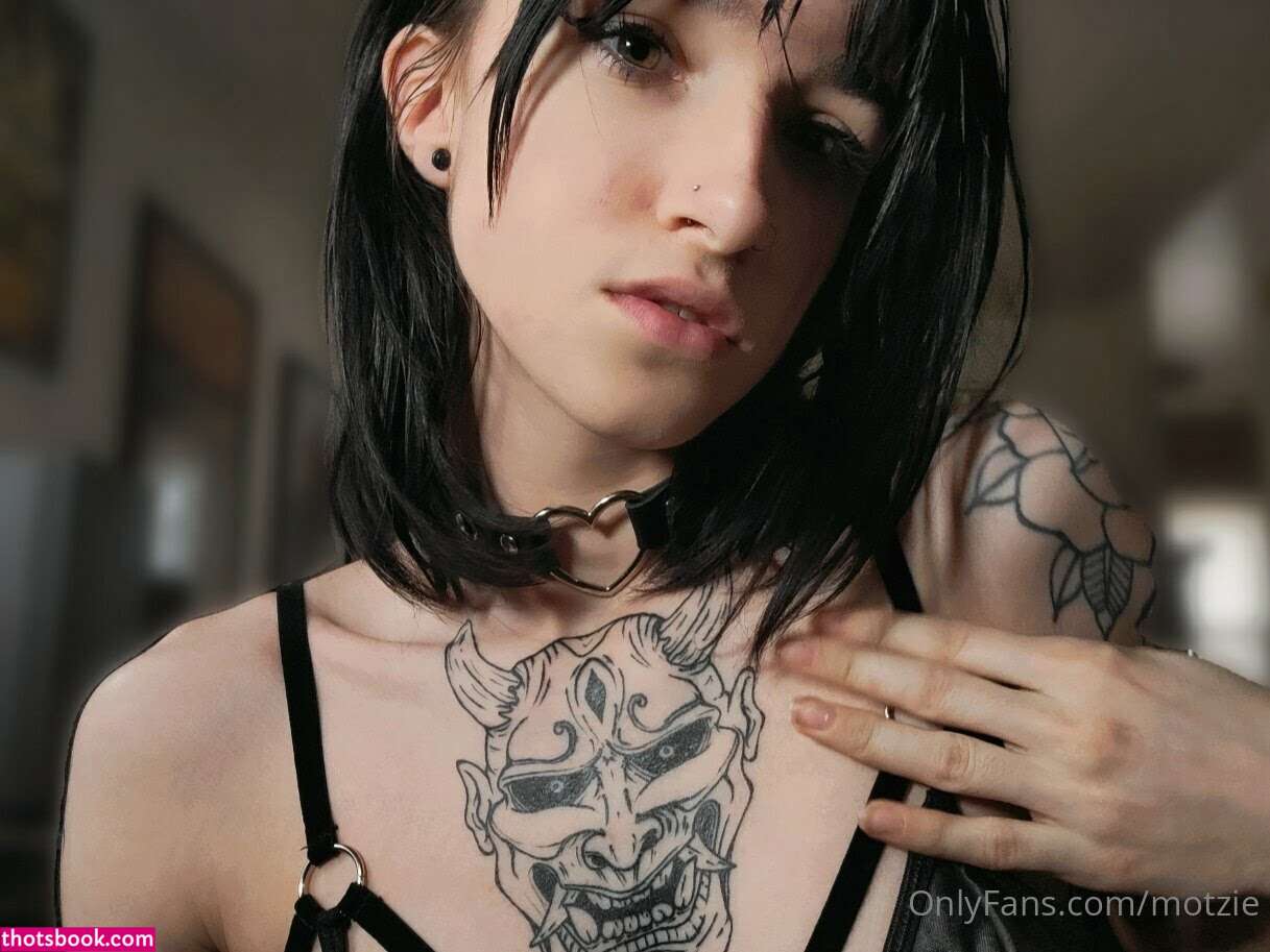 Motzie Nude OnlyFans Photos #6 1094810
