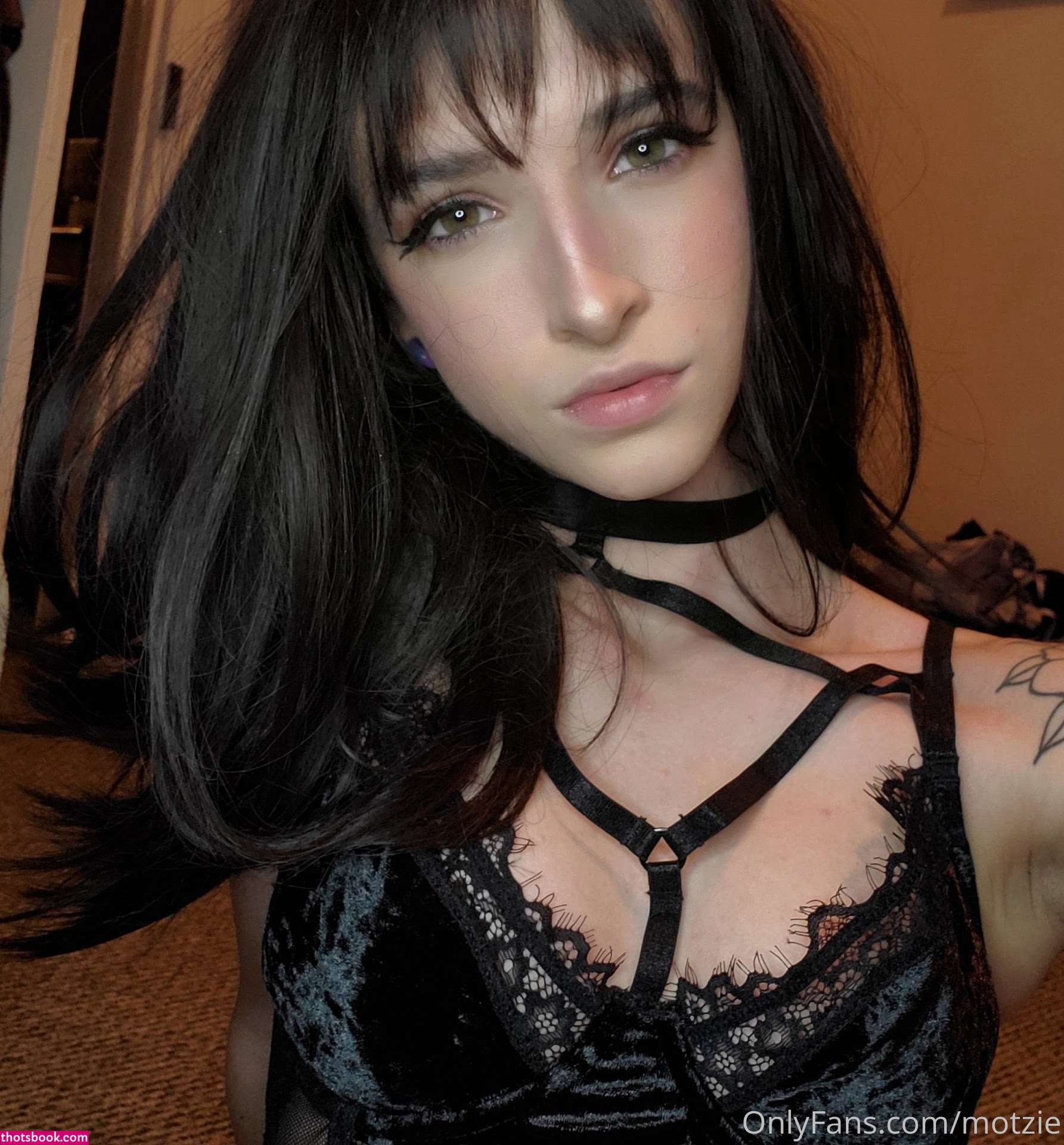 Motzie Nude OnlyFans Photos #11 1096066