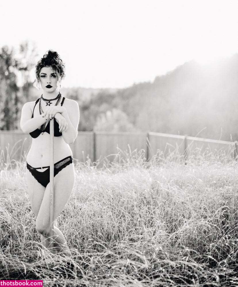 witchyxbitch kilo bug Nude Leaks OnlyFans Photos #2 1752963