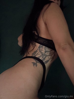 Giuliana Milagros Giulianamilagross Nude Leaks OnlyFans Photos #3
