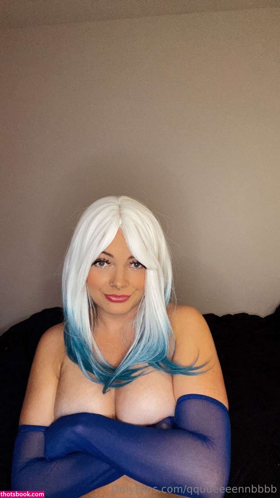 qquueeeennbbbb Nude Leaks OnlyFans Photos #1 1778577