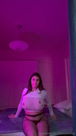 waifudaisyy Nude Leaks OnlyFans Video #1