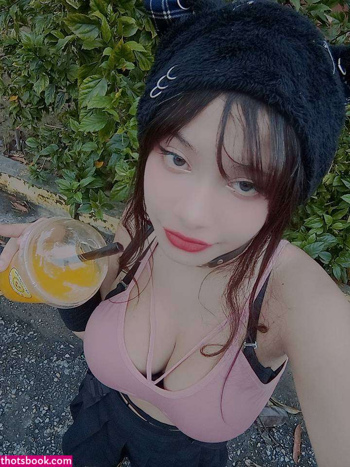 Valentina Kithoky Kithoky Nya valentinakithokymmd Nude Leaks OnlyFans Photos #2 1762188